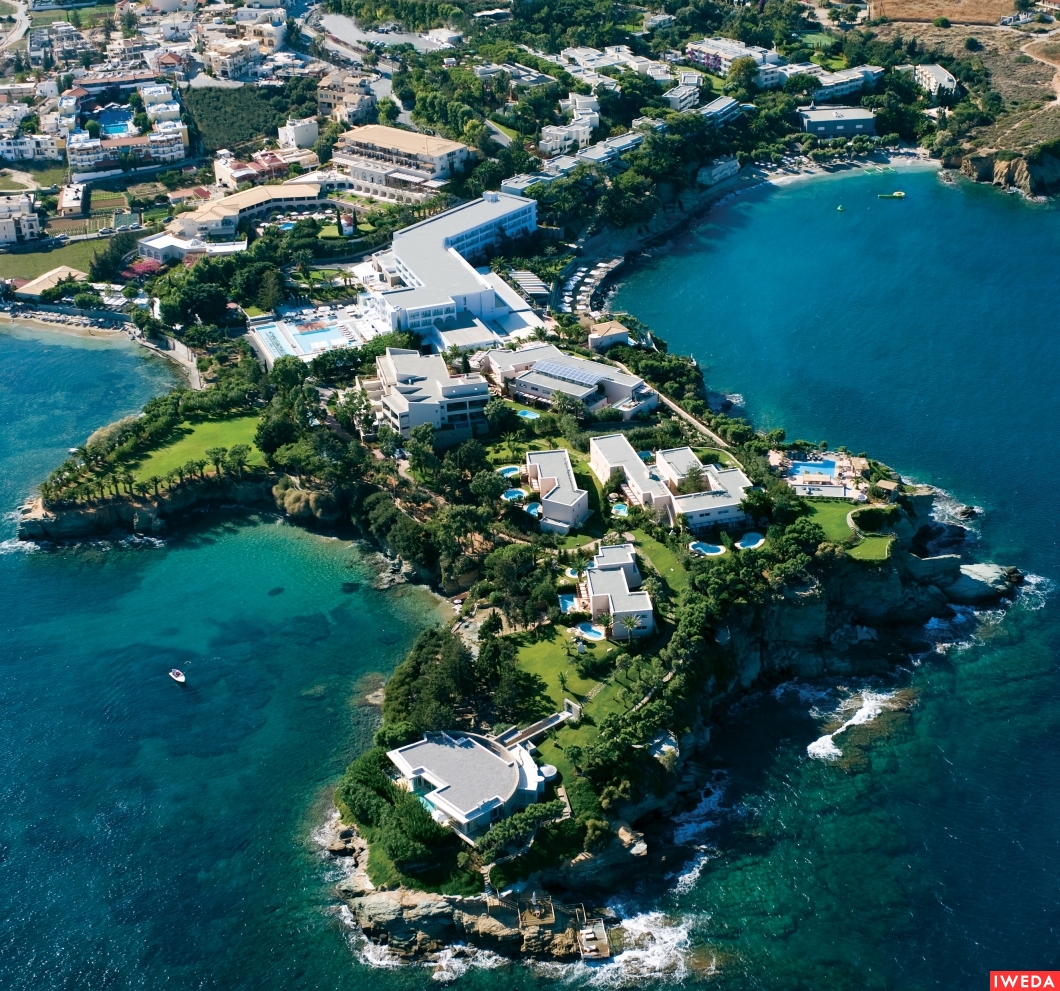 Out of the Blue, Capsis Elite Resort Peninsula