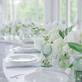 Июньская свадьба в стиле минимализм от студии Maria German Decor