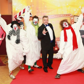 ведущий Сергей Гаврилов