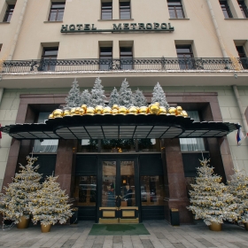Новогодний декор для отеля "Метрополь"